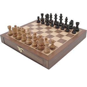 Jeu d'échecs de luxe en bois personnalisé en gros, plateau pliable, pièces d'échecs Staunton en bois massif fabriquées à la main, jeu de table professionnel - Product Image 1