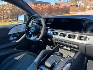 Mercedes Benz GLE 63 AMG GLE 63 S 4MATIC SUV de Lujo y Alto Rendimiento, Interior Premium, Características de Seguridad Avanzadas, Modelo con Tracción en las Cuatro Ruedas - Product Image 5