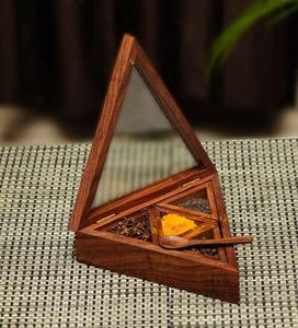 Boîte à épices triangulaire en bois avec couvercle en verre et bocaux amovibles pour le rangement de la cuisine - Product Image 2