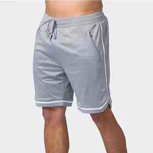 Shorts graphiques personnalisés pour hommes avec logo sublimé, style streetwear uni, doublure et cordon de serrage à imprimé croisé - Product Image 4