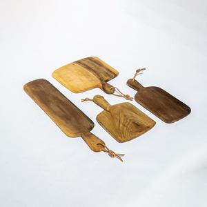 Tabla de Cortar Premium con Asa, Bordes Redondeados Lisos, Superficie Apta para Cuchillos, Ideal para Cortar, Servir y Exhibir en Uso Diario - Product Image 2