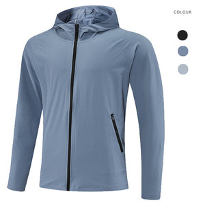 Veste coupe-vent légère à capuche pour homme, idéale pour la gym, les sports de plein air, séchage rapide, respirante, en polyester uni. - Product Image 4