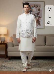 Ensemble Kurta Pyjama Homme de Qualité Supérieure, Manches Longues, Couleur Unie, Tenue Ethnique Indienne pour Mariage et Cérémonies, Disponible dans le Monde Entier - Product Image 6