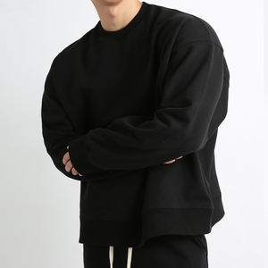 Sweat-shirts à col rond pour hommes en coton 100% French Terry, effet délavé vintage, déchirés, de la marque Haus Industries - Product Image 4