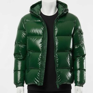 Veste matelassée unisexe très demandée, imperméable et coupe-vent, avec fermeture éclair et capuche – Vêtement décontracté pour l'extérieur, disponible en plusieurs couleurs - Product Image 4