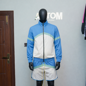 ชุดเซ็ตเสื้อผ้าผู้ชายแบบกำหนดเอง กางเกงขาสั้นและแจ็คเก็ต ชุดวอร์มสองชิ้นแบบมีซิป ชุดวอร์มโพลีเอสเตอร์กันลม ชุดเซ็ตกางเกงขาสั้น - Product Image 2