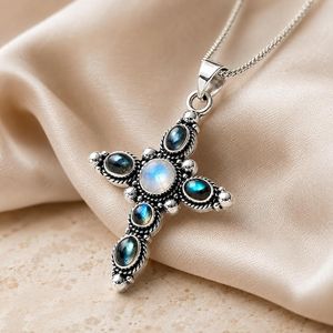 Pendentif Croix Pierre de Lune Plaqué Or Sertissage Clos Fait Main Argent Sterling Labradorite Bijoux Vintage à Superposer - Product Image 1