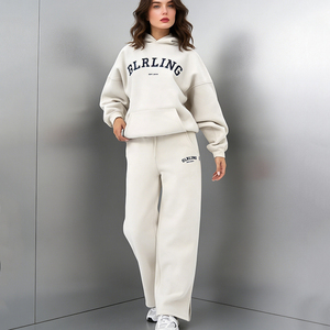 Sudadera con Capucha y Pantalones Cortos Personalizados para Mujer, Térmicos, Gruesos, 500 GSM 350 GSM, de Poliéster/Algodón, con Forro Polar, Bordados, Talla Grande - Product Image 4