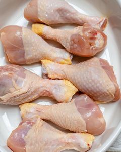 Proveedores de muslos de pollo congelados, carne saludable a precios razonables, muslos de pollo congelados en venta - Product Image 3