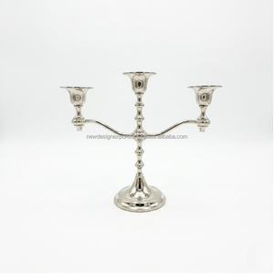 Candelabro inglés Regency de 3 copas de primera calidad • Soporte cónico delgado de plata pulida - Product Image 6