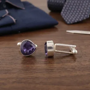 Boutons de manchette de luxe en argent sterling 925 avec pierre précieuse naturelle Iolite violette, fabriqués à la main par un designer, bijoux unisexes, cadeau - Product Image 1