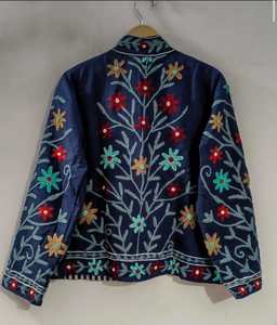 เสื้อแจ็คเก็ตปักลายดอกไม้สีน้ำเงินกรมท่า แขนยาว ปักลายด้วยมือ สไตล์จีนโบราณ ทรงหลวม - Product Image 6