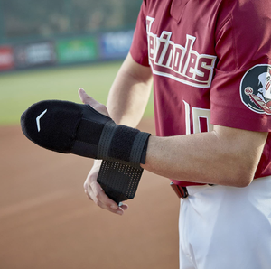 Gant de glisse de baseball haut de gamme avec protection antichoc et protection du poignet, modèle OEM anti-impact - Product Image 4