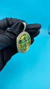 จี้เหรียญหรูหราประดับเพชรโมอิสซาไนต์ ดีไซน์ฮิปฮอป ชุบเงิน ความใสระดับ VVS เครื่องประดับโดดเด่นสำหรับทุกเพศ - Product Image 4