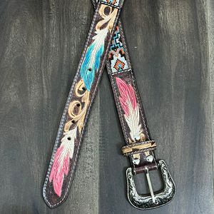 2025 vente en gros Designer marque de luxe en cuir de vachette véritable ceinture pour unisexe en cuir repoussé à la main perlé alliage boucle ardillon ceintures - Product Image 4