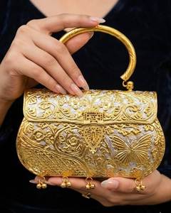 Bolso de mano bohemio de latón con borlas y correa de cadena, forma rectangular, decoración para el hogar, para sala de estar, uso en interiores. - Product Image 6