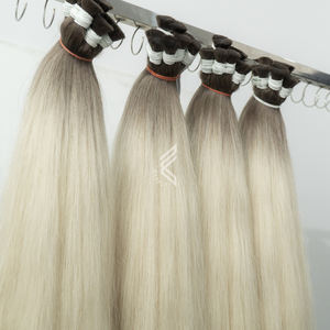 Muestra de cabello virgen crudo teñido alineado con cutícula de cabello europeo para mujeres - Product Image 2