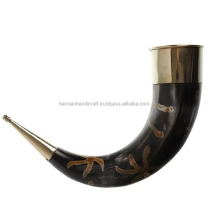 Corne à boire viking élégante et polie, en matériau organique, avec support, écologique, qualité supérieure, accepte les tailles personnalisées - Product Image 3