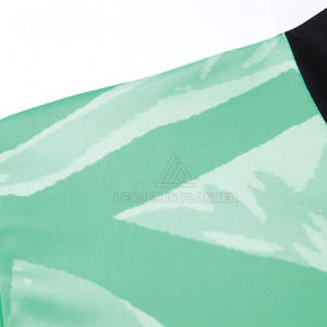 Uniforme de Fútbol de Alta Calidad, Uniforme de Fútbol Personalizado, Uniforme de Fútbol de Material Duradero - Product Image 3