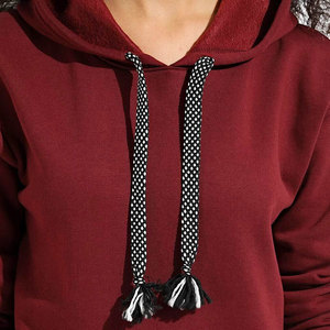 Vestido Midi Personalizado con Capucha y Bolsillo Canguro, Estampado Invernal, Poliéster y Algodón para Climas Fríos - Product Image 6