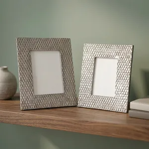 Marco de Fotos Rectangular de Ágata y Cuarzo con Patrón en Relieve, Resistente al Deslustre, para Mesa, Acabado Plateado, Decoración Moderna para el Hogar - Product Image 6
