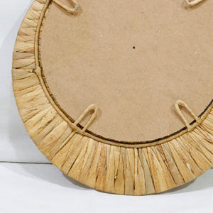 Panier de rangement tressé artisanal en jacinthe d'eau, fabriqué à l'usine Artex Dong Thap au Vietnam, modèle SD2004A1NA - Product Image 2