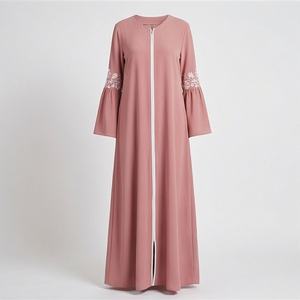 Nuevo Diseño de Abaya, Kaftán Modesto y Elegante con Mangas de Murciélago, Vestido Musulmán para Mujer, Satén Brillante de Alta Calidad, Venta al Por Mayor - Product Image 1