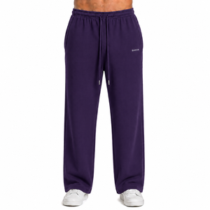 Pantalon de survêtement homme épais, coupe droite, ourlet ouvert, imprimé en relief, coupe ample et décontractée, avec logo personnalisé - Product Image 2
