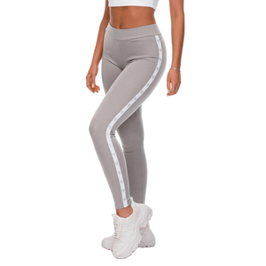 กางเกงโยคะผู้หญิงผ้าฟลีซหนานุ่ม ระบายอากาศได้ดี ยืดหยุ่นสูง สวมใส่สบาย รับผลิตตามสั่งพร้อมปักโลโก้ บริการ OEM คุณภาพสูง - Product Image 2