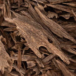 Oud Wood for Bakhoor Burning – Strong Aroma, Clean Burning – Bulk Export Packing - Product Image 4