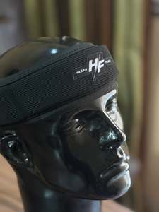 Protège-tête de sport en nylon noir Hasan Flag pour la boxe, avec fermeture auto-agrippante, motif uni, pour adulte - Product Image 4