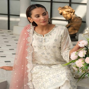 ชุดเดรส Anarkali สำหรับผู้หญิงผ้าชีฟองปักลาย3ชิ้นสำหรับงานแต่งงานชุดส่าหรี - Product Image 5