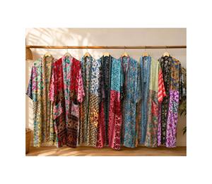 <b>Light</b> Weight Silk Long Dressing Gown With Two pocket Patchwork Silk Kimono Robe For Women - Product Image 6