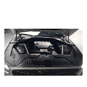 Genesis GV70 2.5T AWD Essence SUV 2024, 12 846 km, Norme d'émission Euro V, Sièges en cuir, Boîte de vitesses automatique, Caméra de recul, Conduite à gauche - Product Image 6