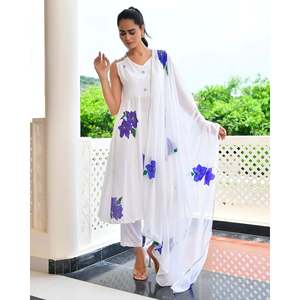 Ensemble de costume en mousseline de soie florale bleue suisse - Taille XS - Product Image 6