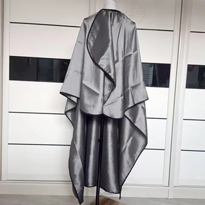 Cape de barbier en coton durable et résistante à la décoloration, éco-responsable, meilleure vente, professionnelle, personnalisable, prix raisonnable - Product Image 2