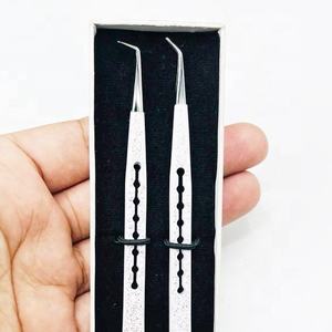 Pince à cils à pointe pointue en acier inoxydable solide professionnel 90 degrés 45 degrés blanc doré étincelle isolation utilisation des cils - Product Image 5