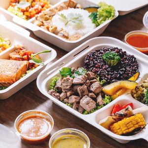 Contenitori Biodegradabili in Canna da Zucchero 8x8 Pollici, Confezione da 50, Robusti Contenitori Compostabili per Alimenti, Scatole Monouso per Pranzo - Product Image 4