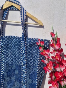 <b>Vintage</b> Lightweight Indigo Solid Color Cotton <b>Tote</b> <b>Bag</b> Handmade Shoulder <b>Bag</b> Quilted Market <b>Tote</b> Reusable Shopping <b>Bag</b> Women - Product Image 4
