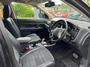 มิตซูบิชิ เอาท์แลนเดอร์ 2.0 GX3H+ PHEV ปี 2016 อะไหล่แท้ DIY เหล็ก - Product Image 2