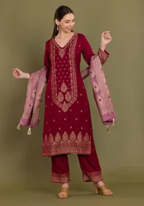 Safaa Winter aaliyah Premium Acrowool Tissu non coupé en acrowool tissé pour robes et ensembles en laine pour femmes avec étole, pour l'hiver - Product Image 2