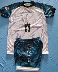 Uniforme de Fútbol Sublimado Personalizado de Último Diseño, Transpirable, Liso, Nueva Llegada 2025, Servicios OEM, Uniformes de Fútbol Ajustados - Product Image 1