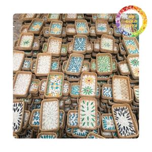 Plateau de service en rotin écologique avec incrustation de nacre |   Plateau et panier en rotin faits à la main, design décoratif et fonctionnel - Product Image 6