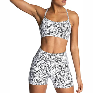 Conjunto de Dos Piezas, Top Corto con Tirantes Finos y Pantalones Cortos de Cintura Alta, Transpirable, de Poliéster/Algodón, para Yoga, Verano, Casual, para Mujer - Product Image 1