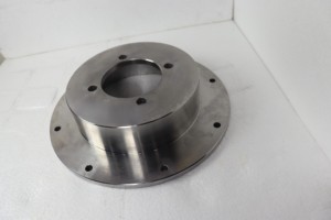 Componente de Brida Mecanizada con Precisión - Product Image 2