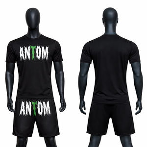 ชุดเสื้อยืดและกางเกงขาสั้นแฟชั่นผู้ชายสุดเท่ห์ ชุดลำลองทันสมัย ผู้ผลิตมืออาชีพ รับผลิตแบบ ODM และ MOQ - Product Image 4