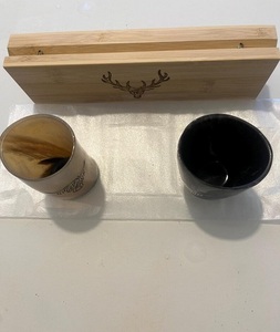 Verre à shot en corne de buffle, verre à vodka, verre à tequila, mini-verres, fabriqué à la main, écologique, design moderne, tasse à boire en corne - Product Image 6