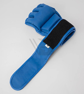 Gants de boxe MMA demi-doigts pour hommes à bas prix, service OEM, gants de frappe en cuir de haute qualité, respirants, fabriqués au Pakistan - Product Image 6