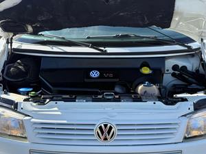 Volkswagen EuroVan GLS 2001 - Product Image 4
