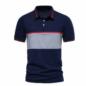 เสื้อโปโลผู้ชายสีพื้นพร้อมโลโก้แบบกำหนดเอง สำหรับใส่เล่นกอล์ฟในฤดูร้อน ระบายอากาศได้ดี ทรงปกติ - Product Image 2